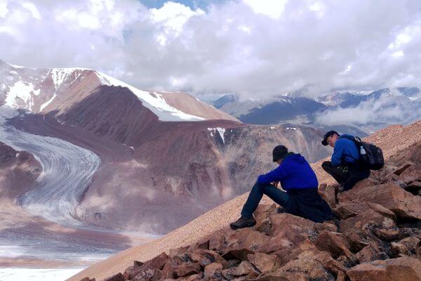 Trekking in Kharkhiraa mountain