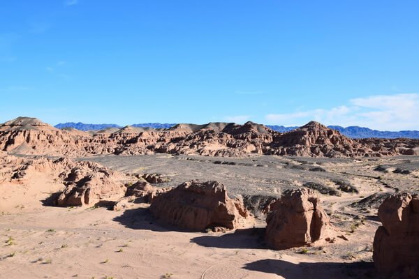 Gobi desert mountains